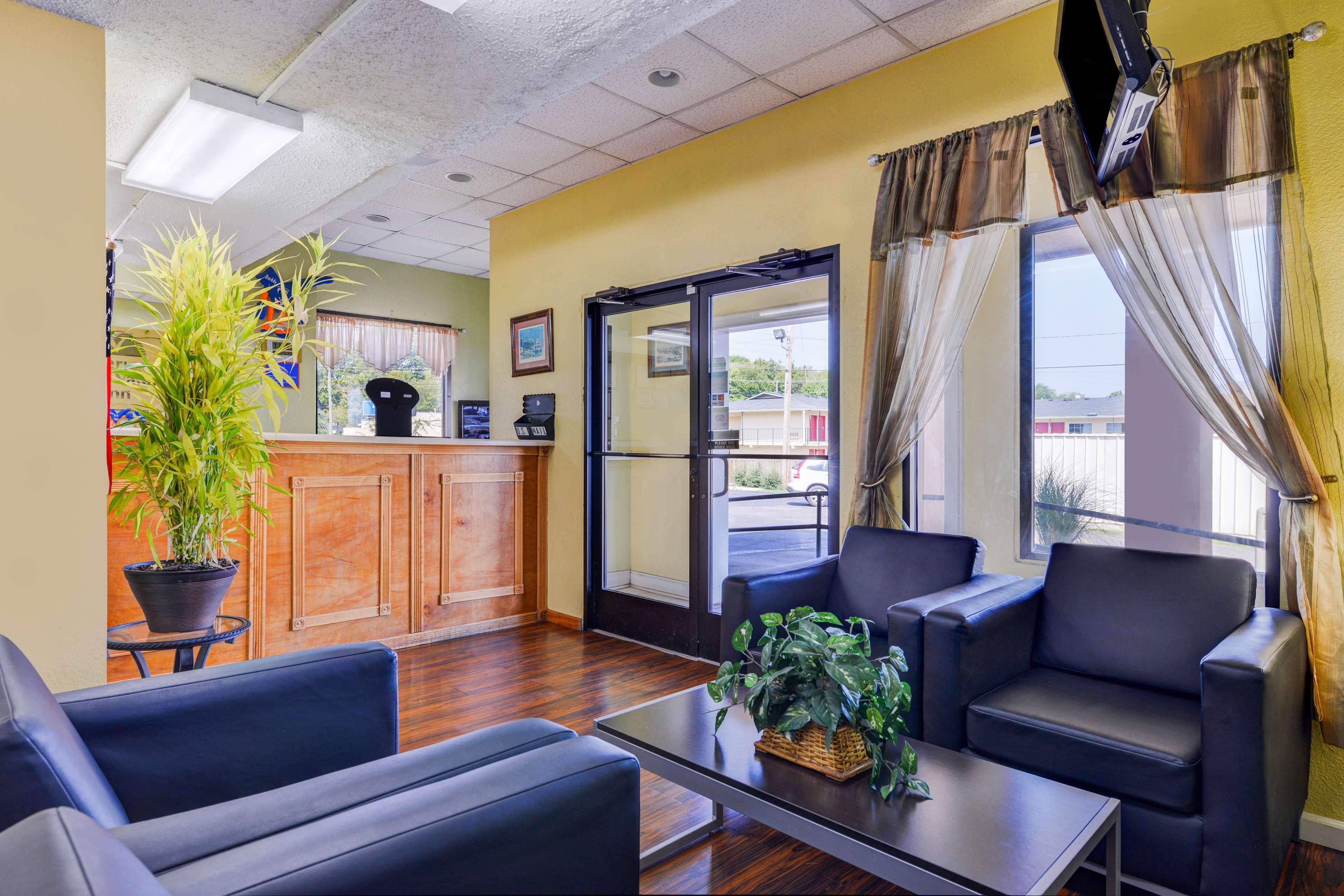 Americas Best Value Inn-Nashville/Airport South Екстер'єр фото