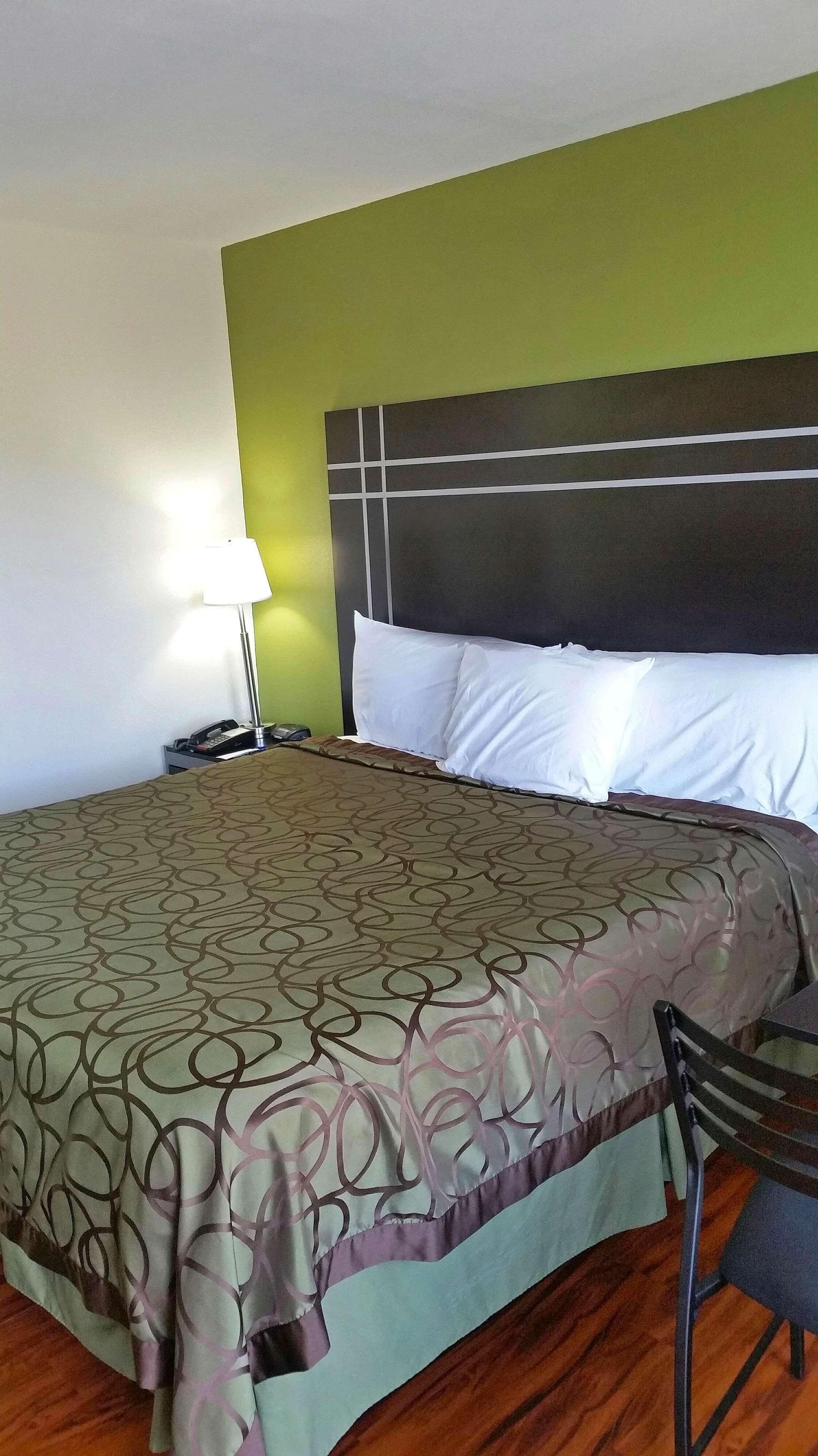 Americas Best Value Inn-Nashville/Airport South Екстер'єр фото