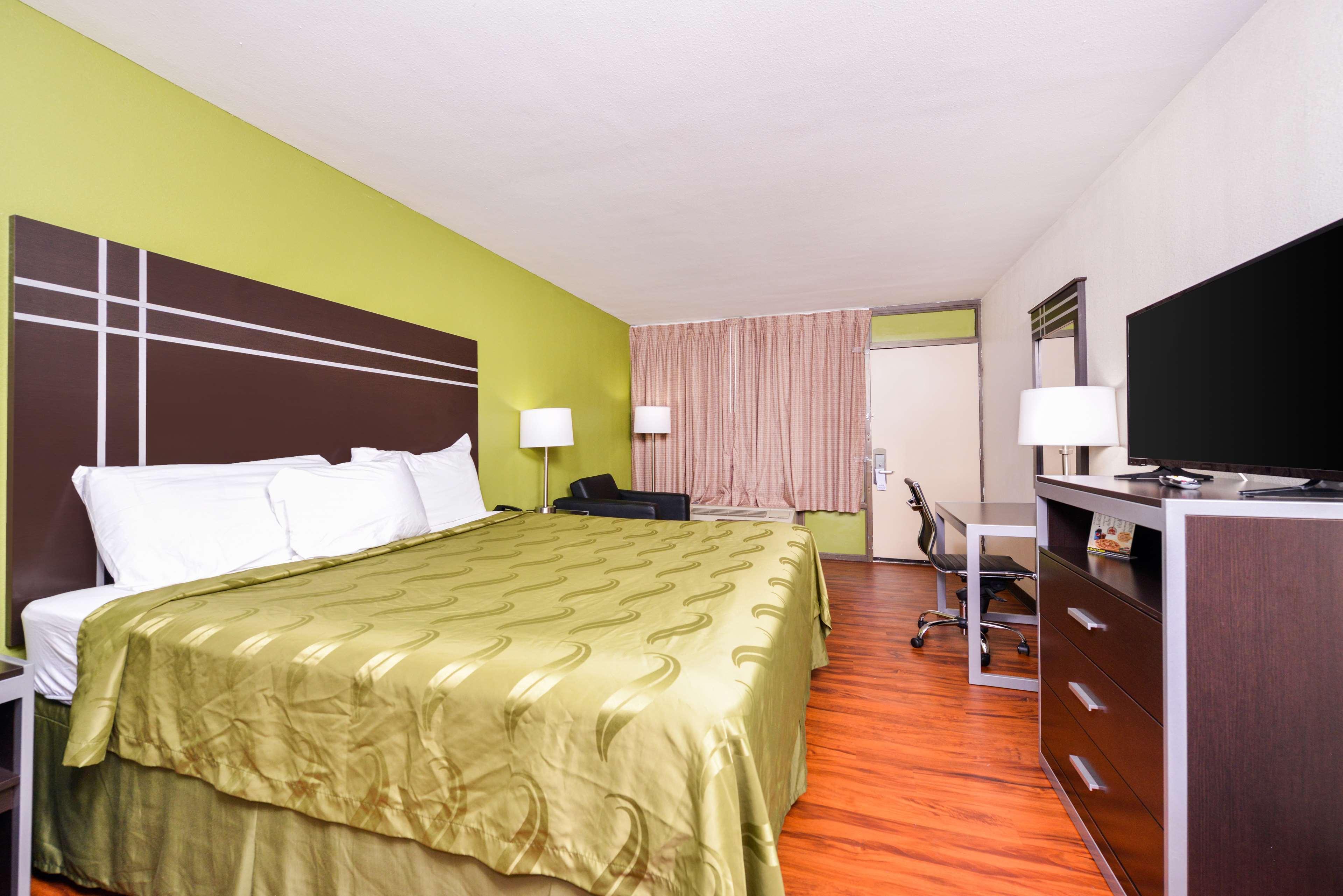 Americas Best Value Inn-Nashville/Airport South Екстер'єр фото