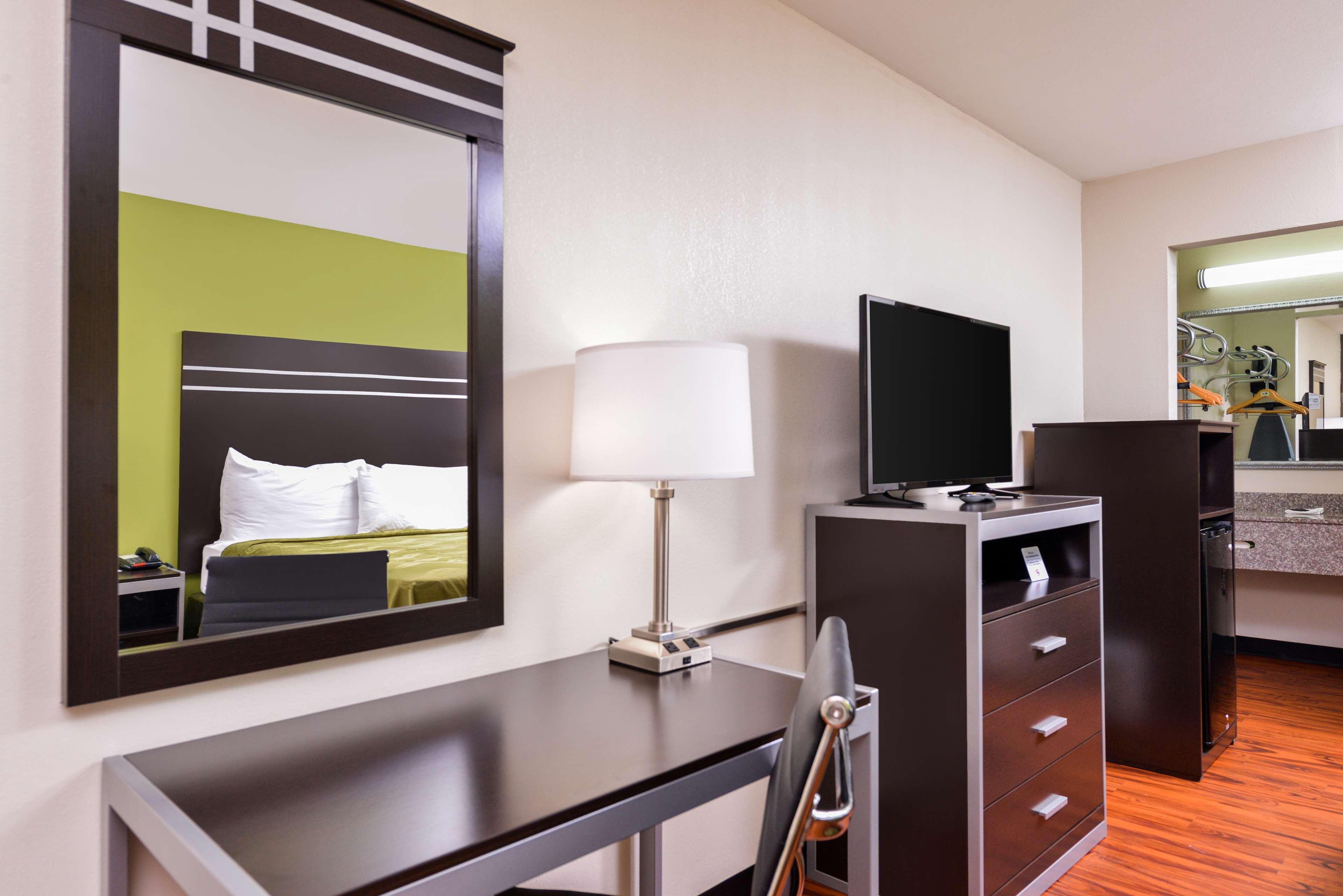Americas Best Value Inn-Nashville/Airport South Екстер'єр фото