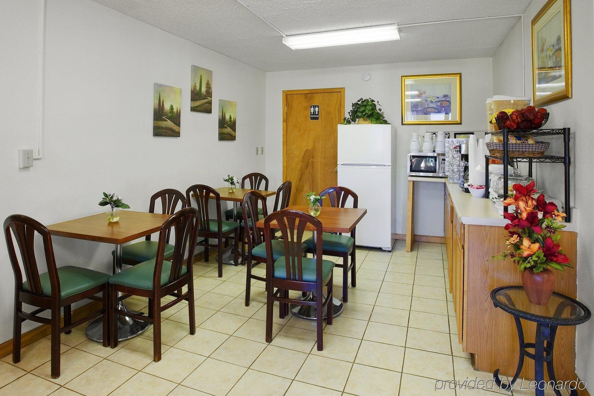 Americas Best Value Inn-Nashville/Airport South Ресторан фото