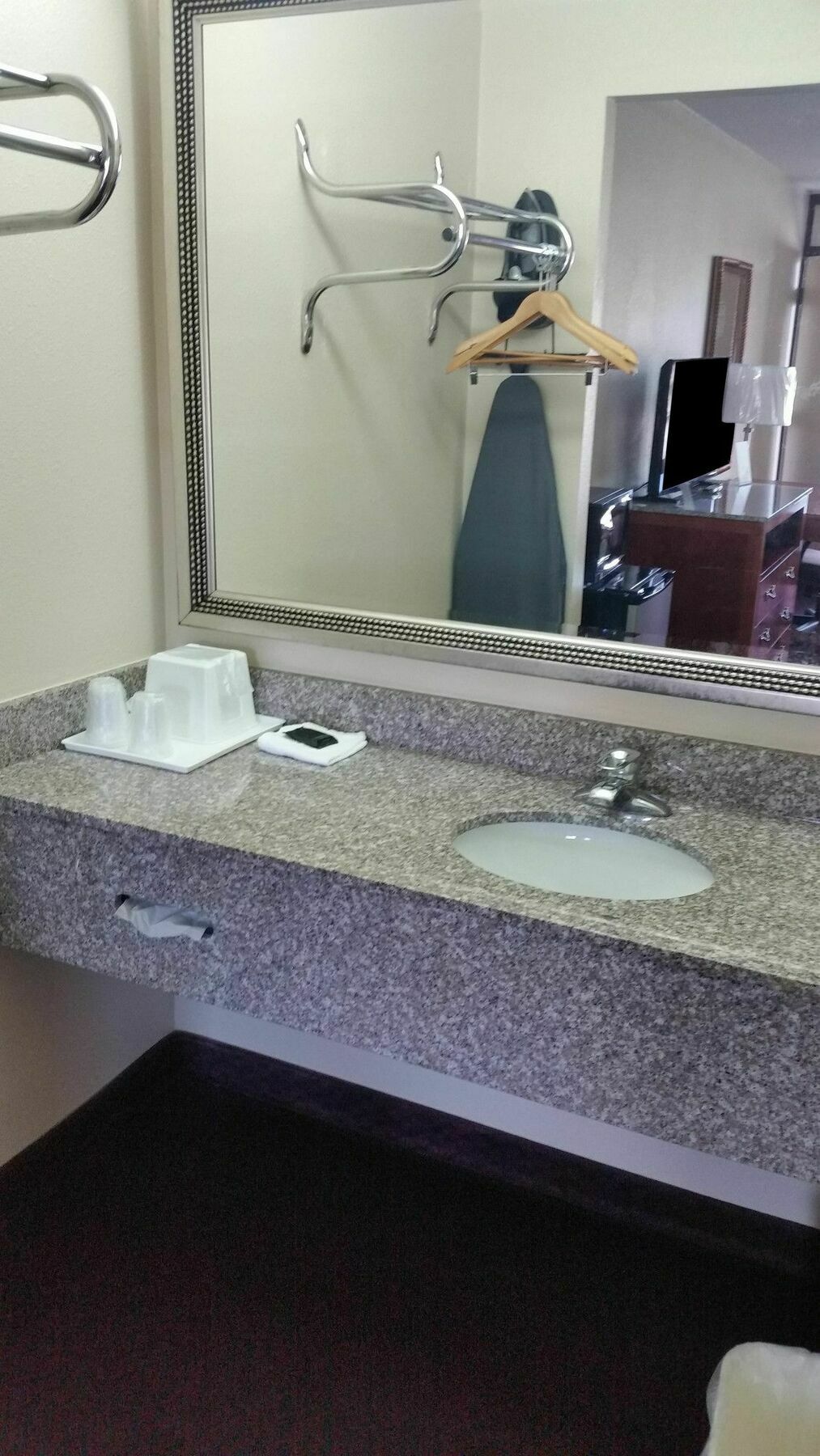 Americas Best Value Inn-Nashville/Airport South Екстер'єр фото